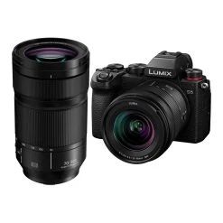 Panasonic Pack Lumix S5 + S 20-60mm F/3.5-5.6 + S 70-300mm F/4.5-5.6